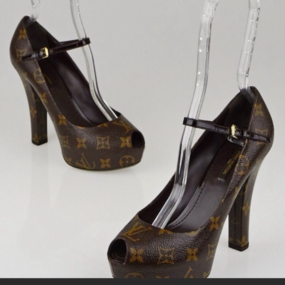 Louis Vuitton  vanity platform 100% AUTHENTIC - Picture 2 of 12